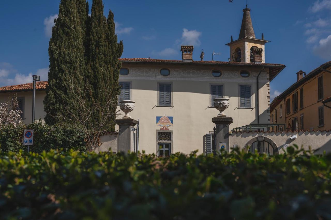 Villa Manzoni コローニョ・アル・セーリオ エクステリア 写真